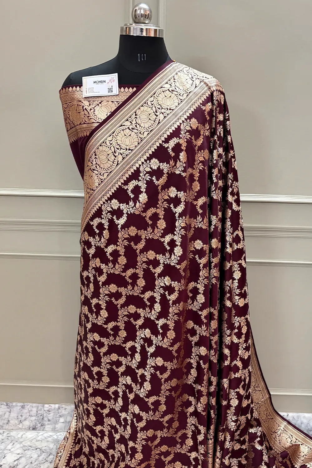 Wine Mughlai Jaal Katan Silk Banarasi Saree